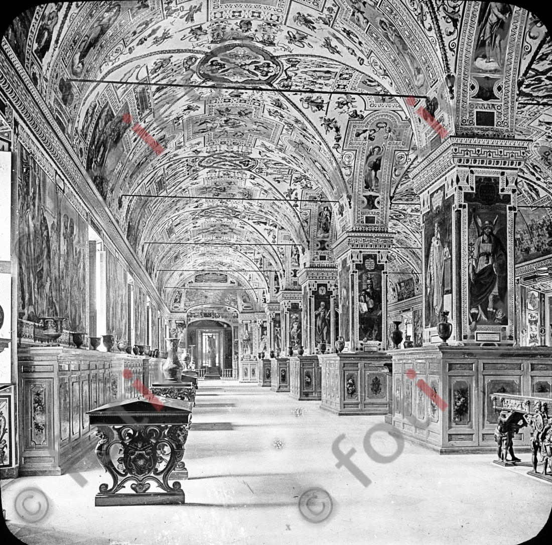 Vatikanische Apostolische Bibliothek | Vatican Apostolic Library (foticon-simon-147-030-sw.jpg)